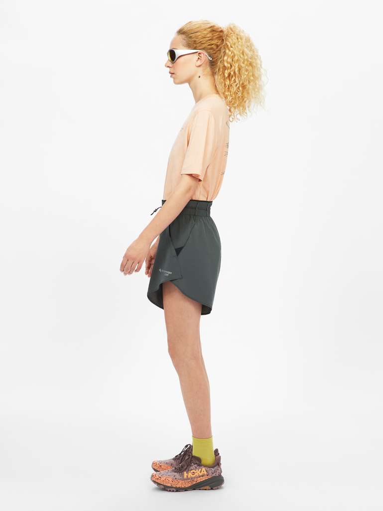 Diser Shorts Women's image 3