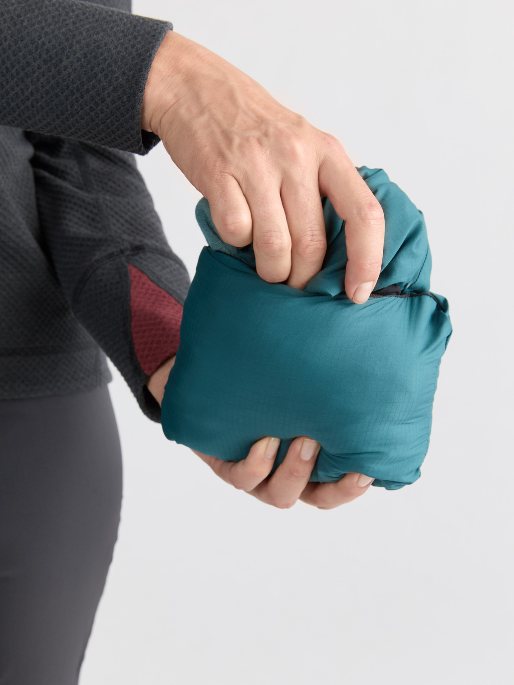 Image 12 for product Gondul Hood Jacket Women's