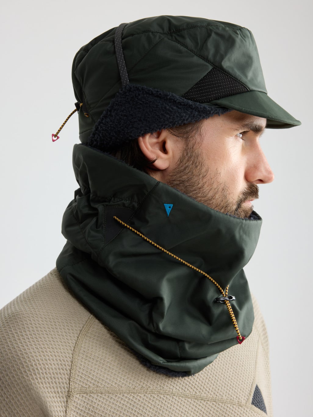 Advantages image for product Viglaf Neck Gaiter Unisex