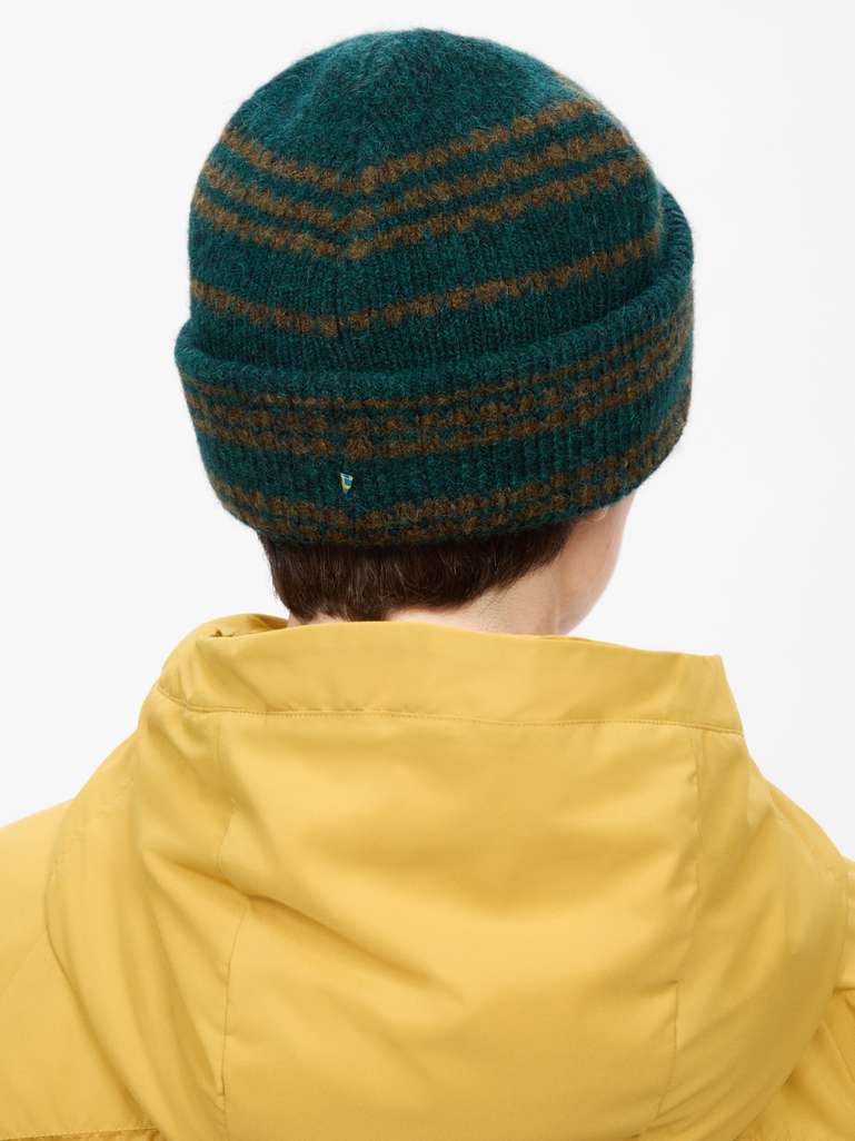 Runa Bandr Beanie Unisex image 2