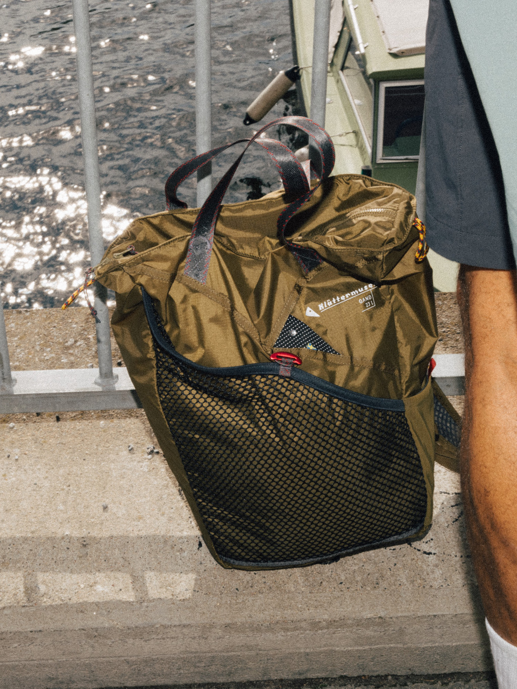 Image 10 for product Gand Bag 23L