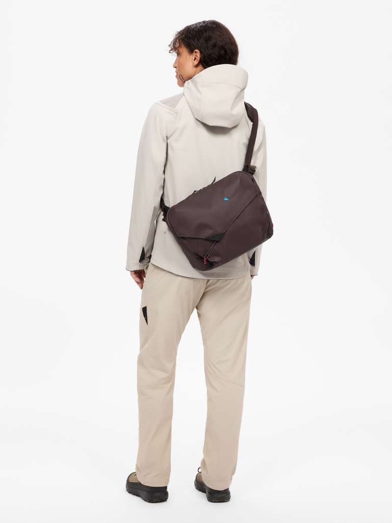 Gaut Messenger Bag image 3