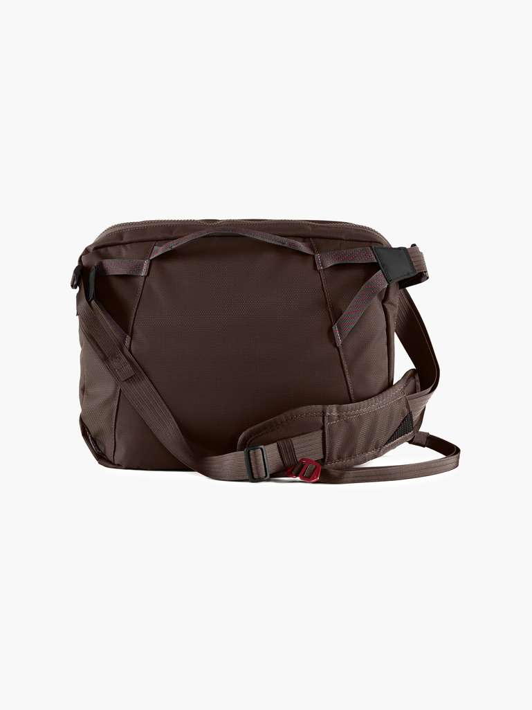 Gaut Messenger Bag image 2