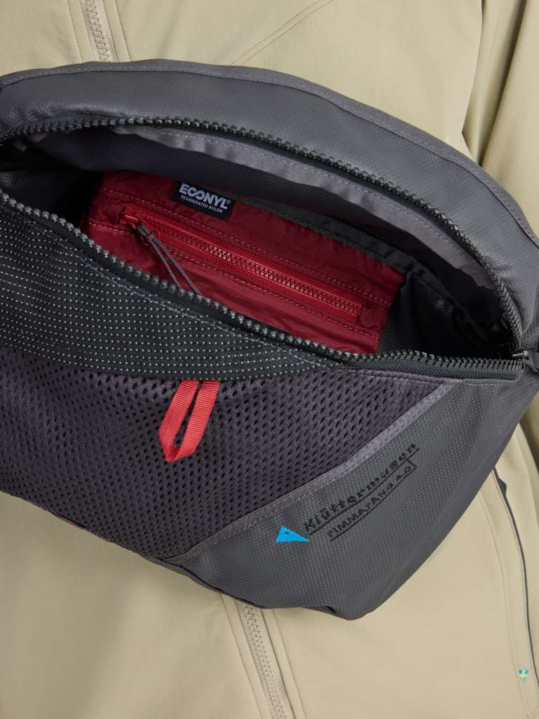 バッグ klattermusen fimmafang uggla lumbar pack ナイロンボディバッグ【Fimmafang 4.0 Lumbarpack for Mountaineers