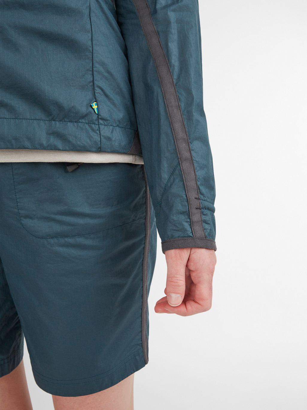 Image 8 for product Ansur Kapuzenjacke Damen