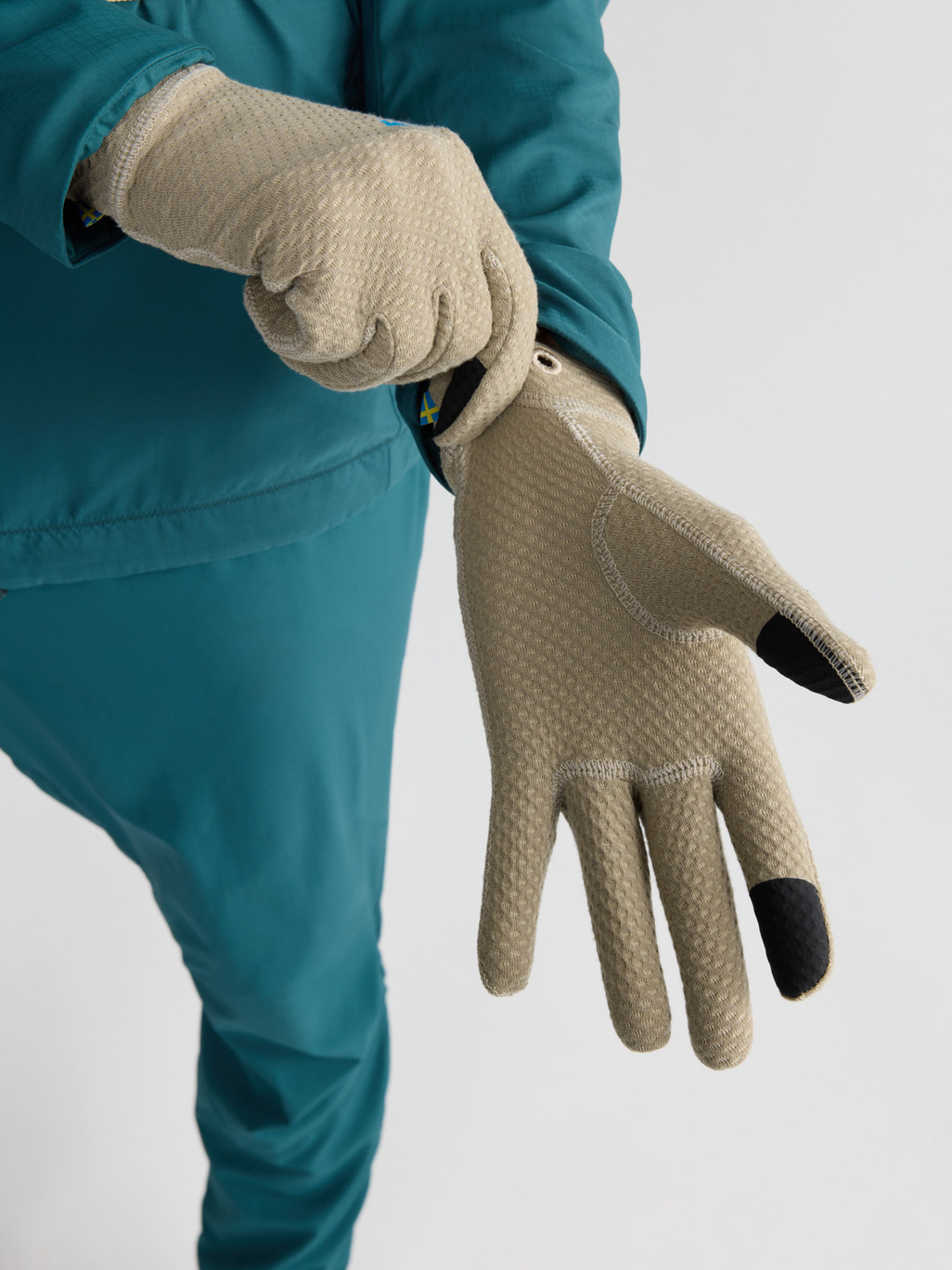 Image 3 for product Gisl Liner Glove Unisex