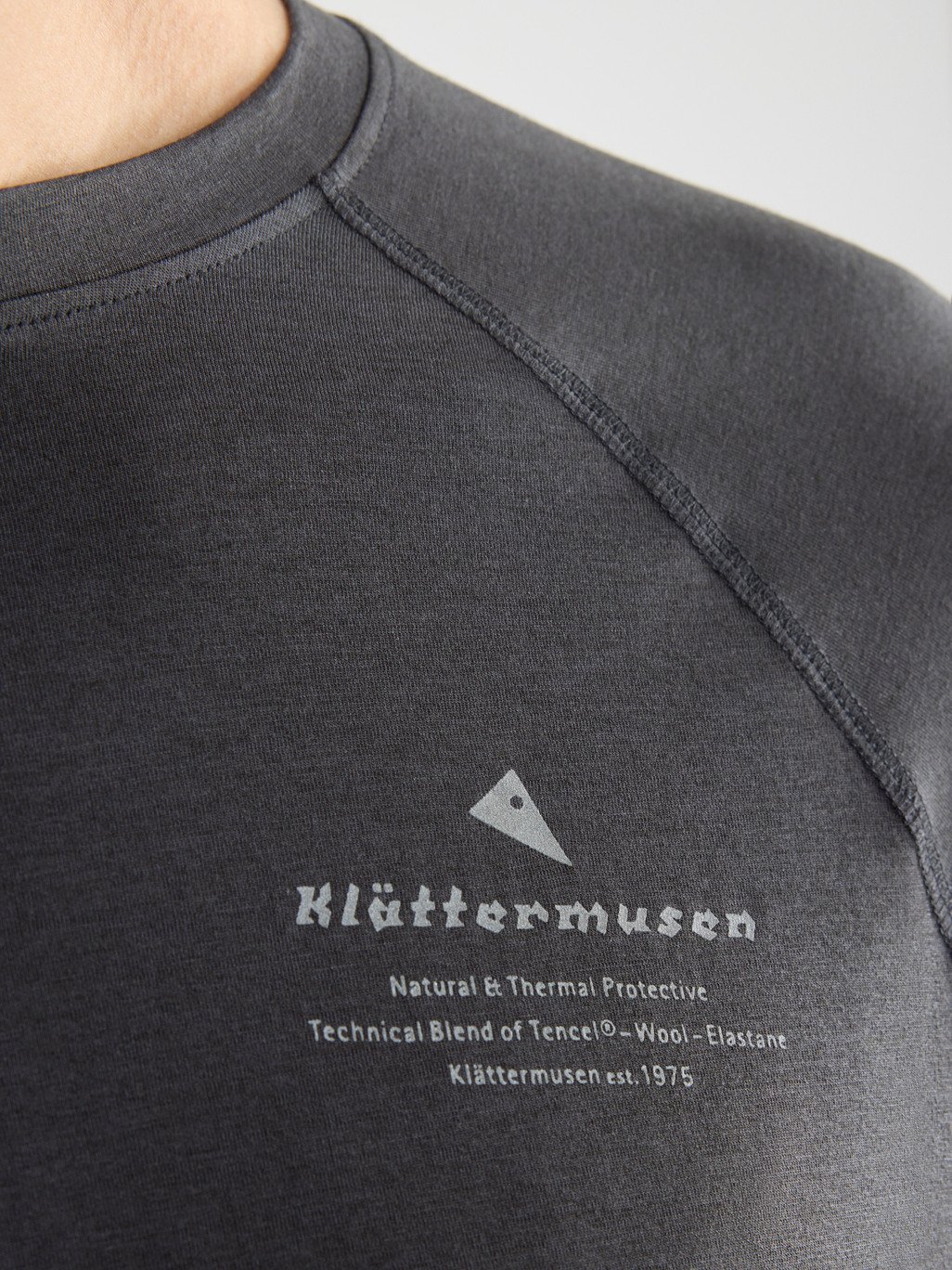 Image 8 for product Fafne Crew LS Tee Men's