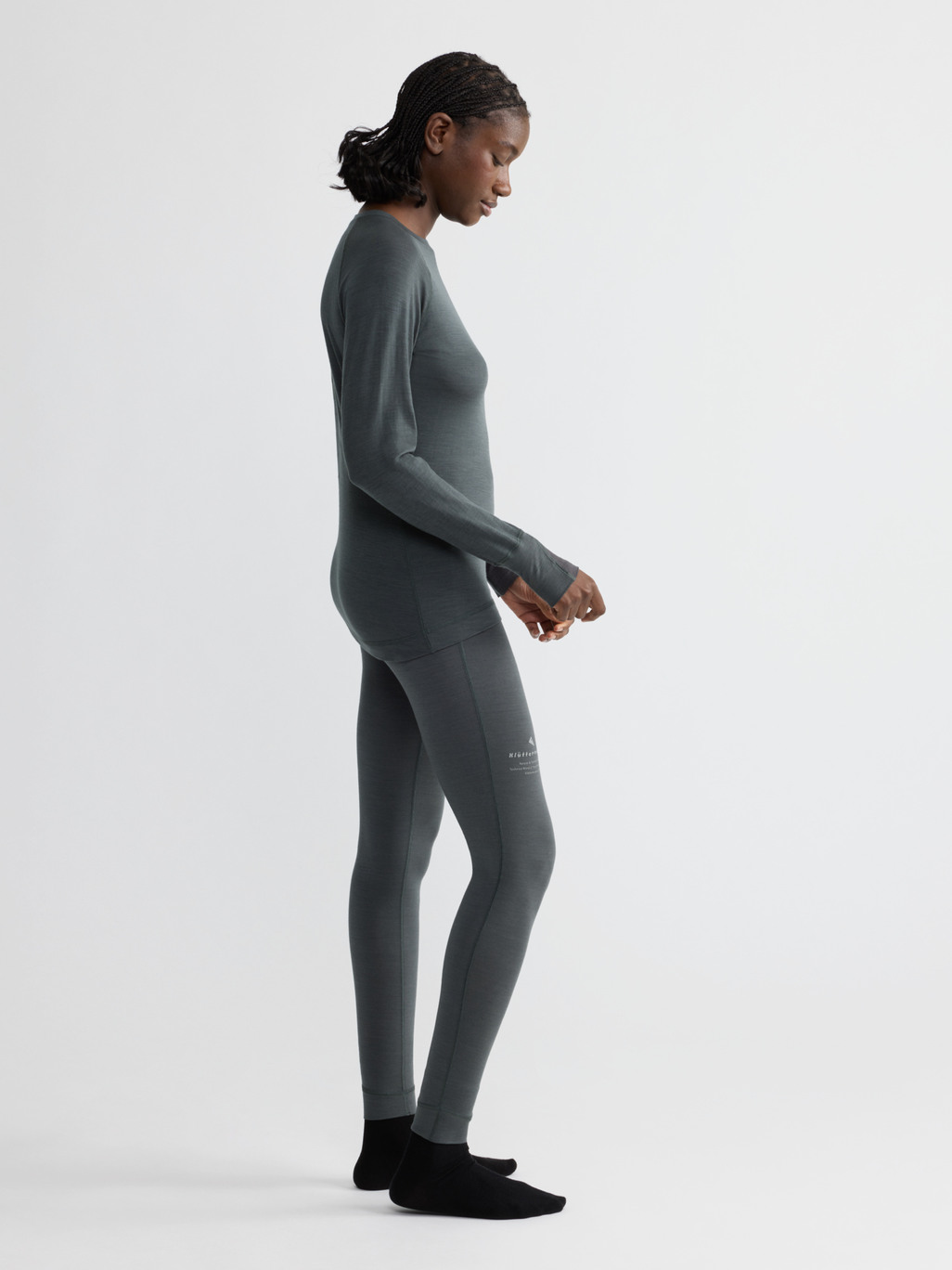 Image 3 for product Fafne Crew LS Tee Women's