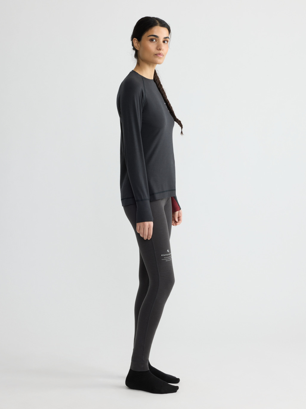 Image 3 for product Fafne Crew LS Tee Women's
