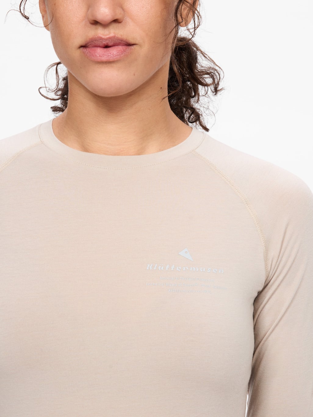Image 6 for product Fafne Crew LS Tee Women's