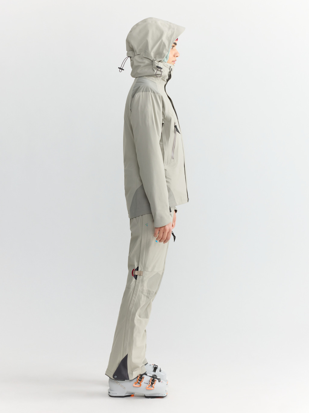 Image 3 for product Svalinn Hood Jacket Women's