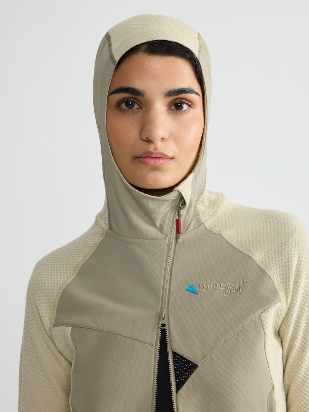 Image 5 for product Hugin Zip Hoodie Women's